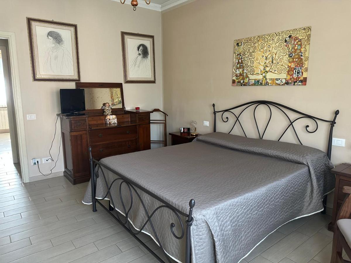Casa Alessia Lejlighed Lucca Eksteriør billede