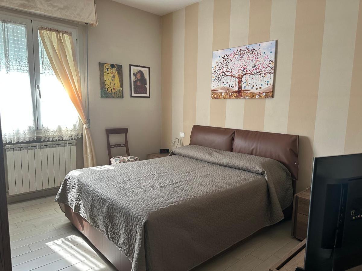 Casa Alessia Lejlighed Lucca Eksteriør billede